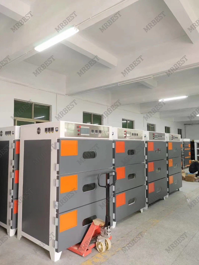 Lithium ion battery vacuum drying oven with three chamber